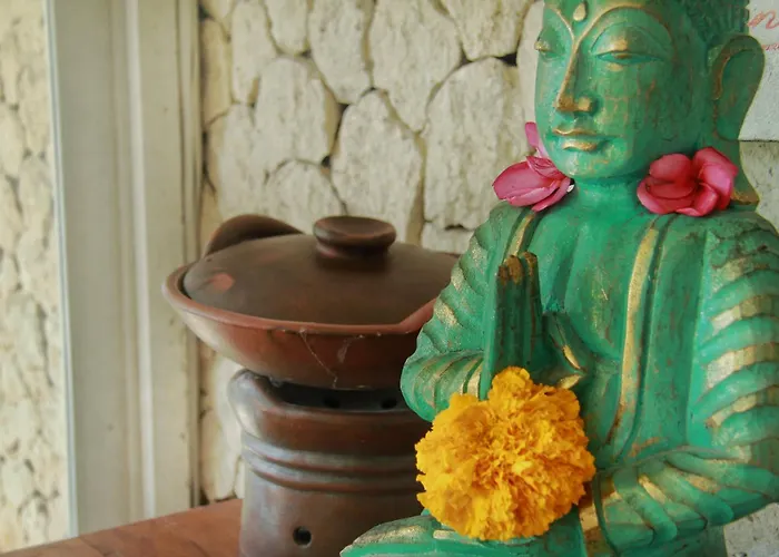 Villa Ndaru - 4 Bedroom In Batu Bolong, Canggu