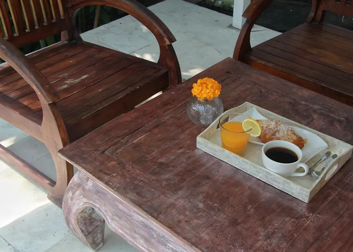 Villa Ndaru - 4 Bedroom In Batu Bolong, Canggu